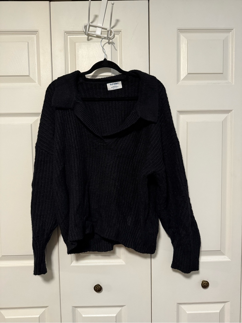 Old Navy Black Collared Knit Pullover Sweater
